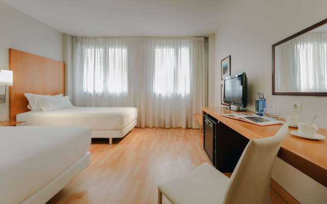Catalonia Barcelona Beach Hotel 