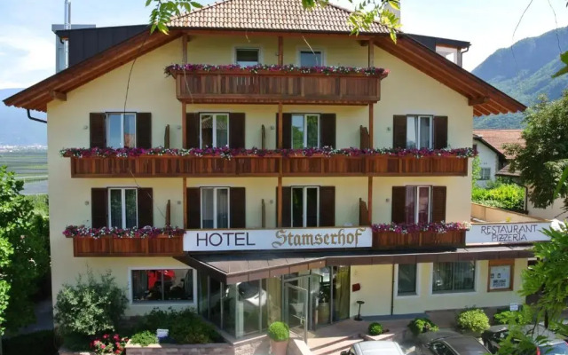 Hotel Stamserhof