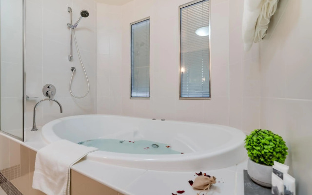 Mercure Albury