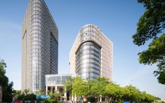 Xuancheng Fenglai Hotel (Wanling Lake Scenic Area Wanda Plaza)