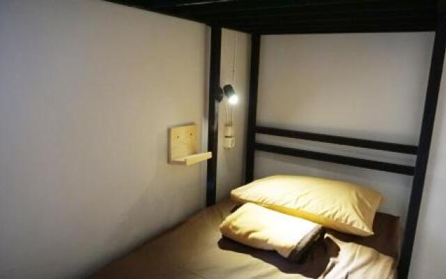 Happy Tree Hostel Yogyakarta