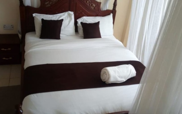 MT Ararat Hotel