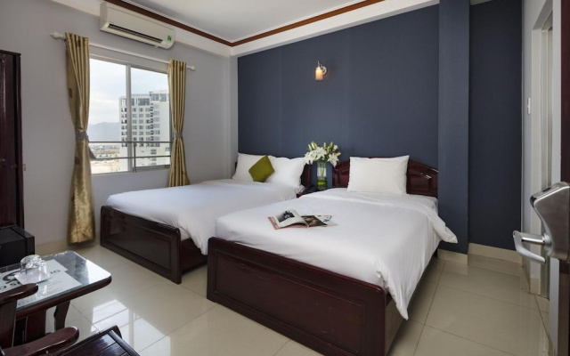 Thanh Long Hotel – Guest Rooms – Nha Trang