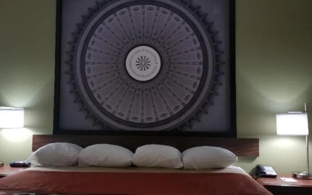 Super 8 Bellefontaine