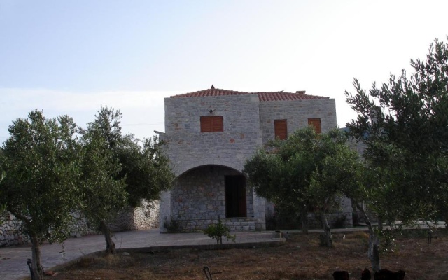 Xifias Stonehouse