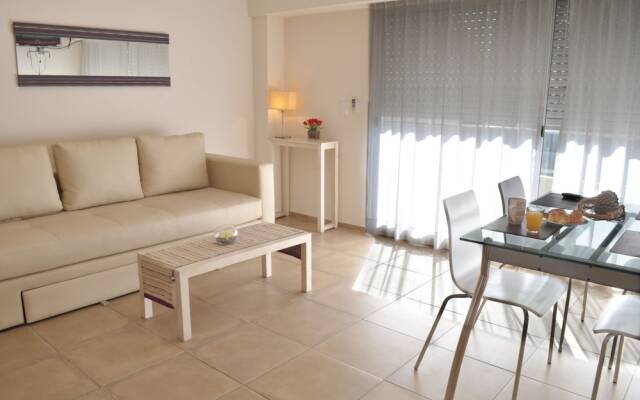 Cimma Suites Apart-Hotel