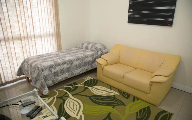 Hotel Tennessee Flat Ltda