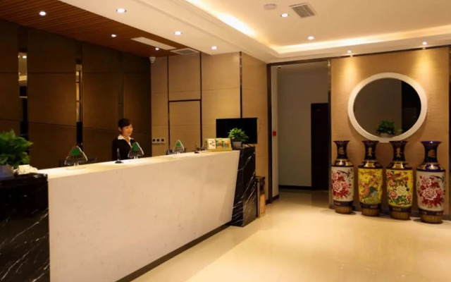 GreenTree Alliance YanTai YingChun Street Green Homeland Hotel