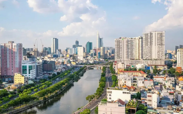 Le Places The Grand Riverside Saigon Apartment