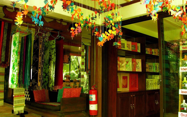 White House Beach Resort And Spa