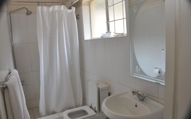Hotel Riverview Westlands