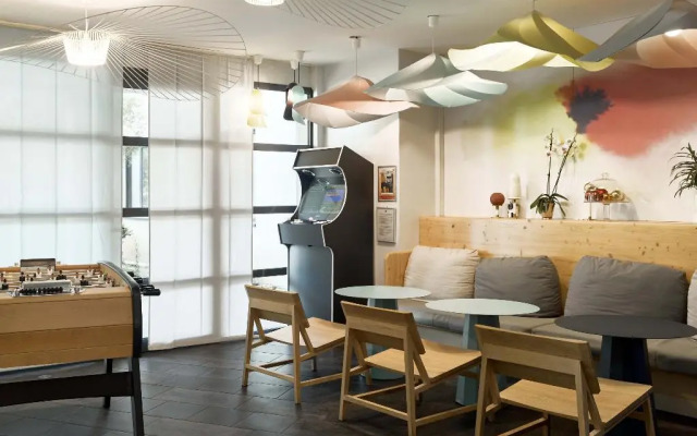 B&B HOTEL Vélizy Est