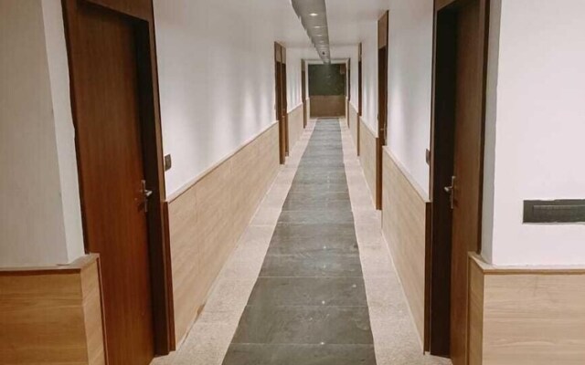 Hotel Shaurya Inn