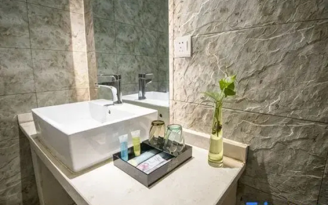 Orchid City Life Hotel