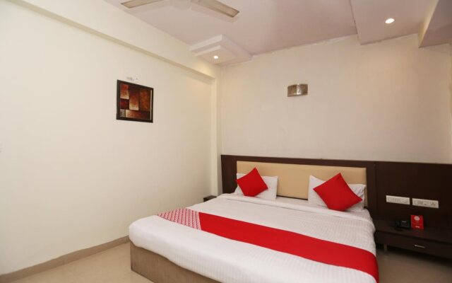 OYO 23303 Hotel Blue Heaven