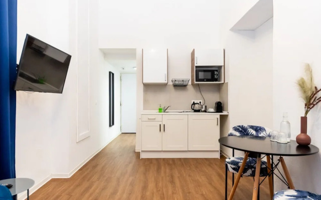 Adagio Downtown Rooms