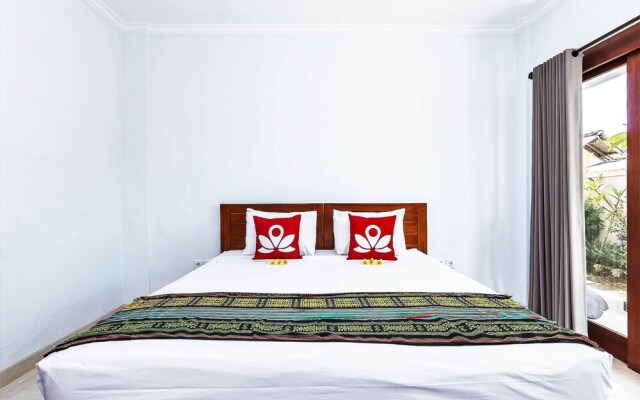 ZEN Rooms near Batu Bolong Canggu