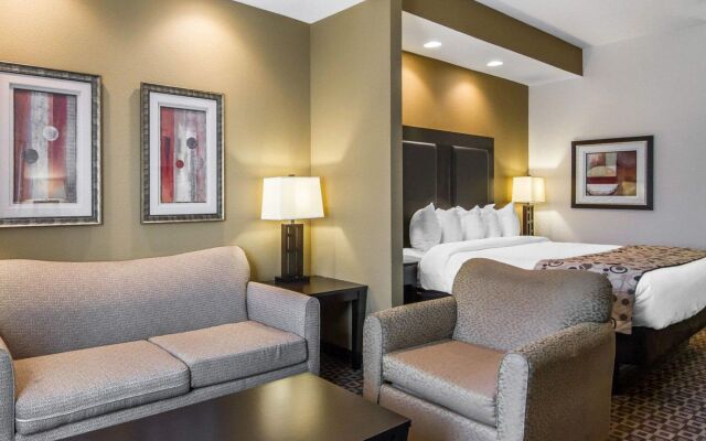 Red Roof Inn & Suites Longview