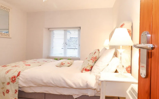 Yanway Cottage
