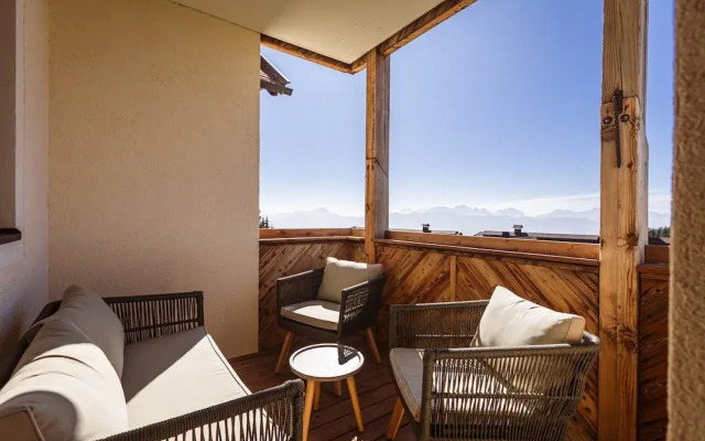 Apartment With Balcony/terrace