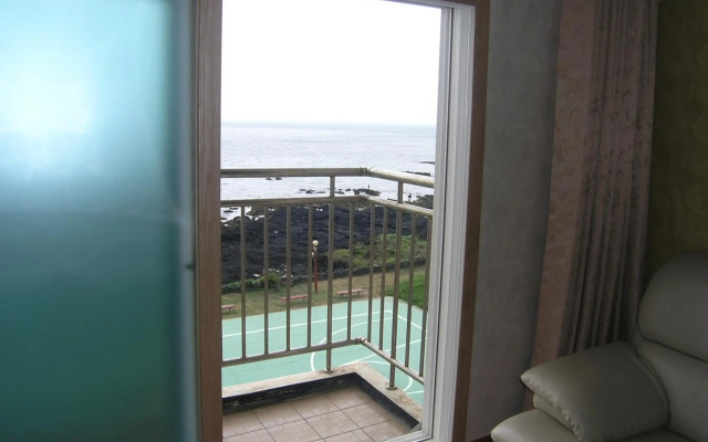 Ilsung Jeju Condo