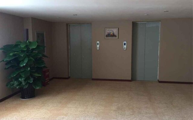 Creative Holiday Hotel