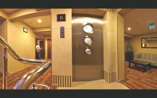 Susuzlu Hotel