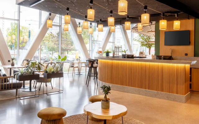 Best Western M-Treize Paris Asnieres