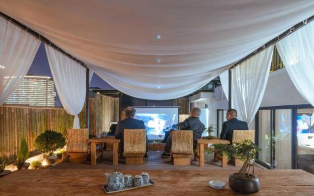 Yunfuli Yinsu Du Fu Thatched Cottage Business and Leisure B&B