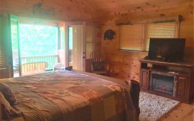 Snuggled Inn - Blue Ridge Ga
