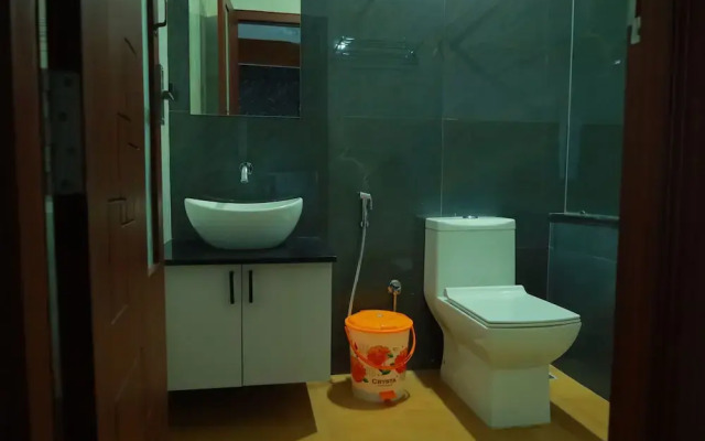Azhagu Beach Resort