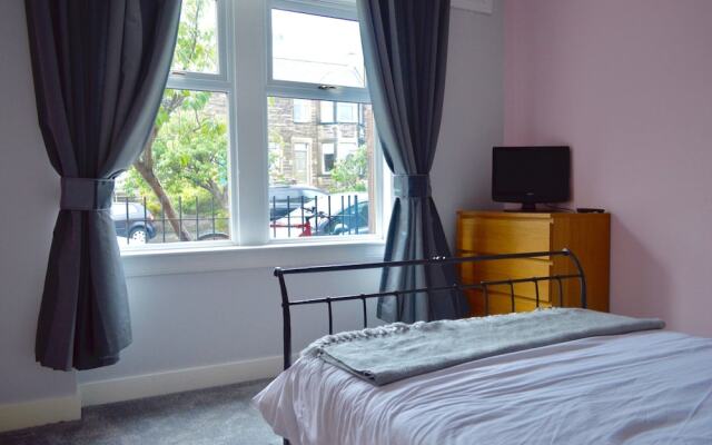 2 Bedroom Apartment in Blackford