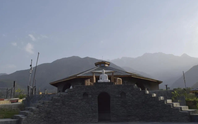 Osho Himalayas