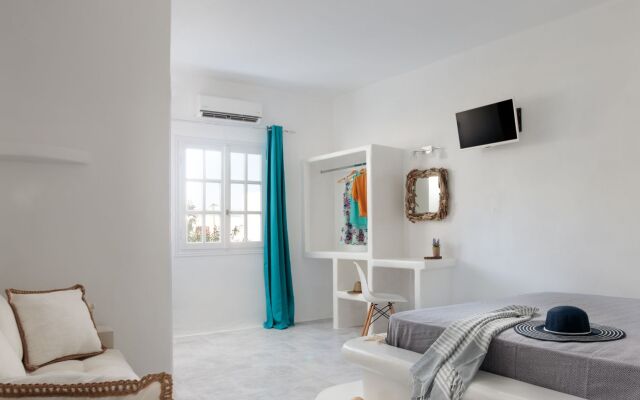 Manios Suites
