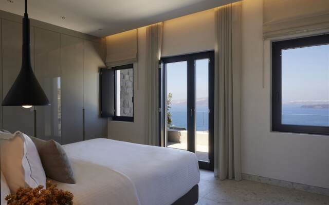 Aernia Suites & Art