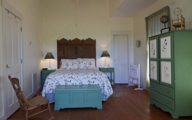 The Farmhouse Inn