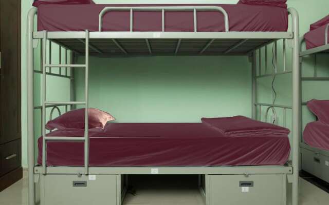 Stuck In Saigon Hostel