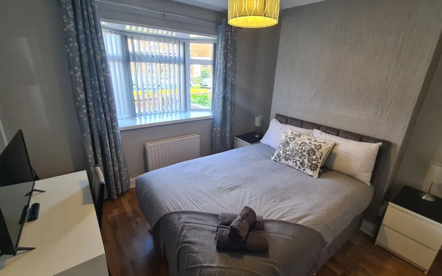 Ravenhill Town house  Belfast