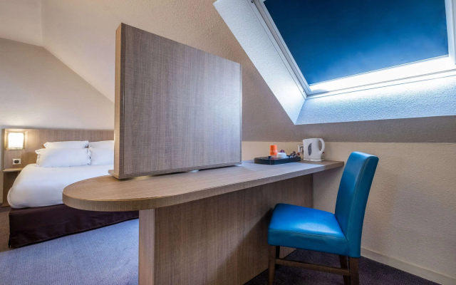 Отель Comfort Linas - Montlhery