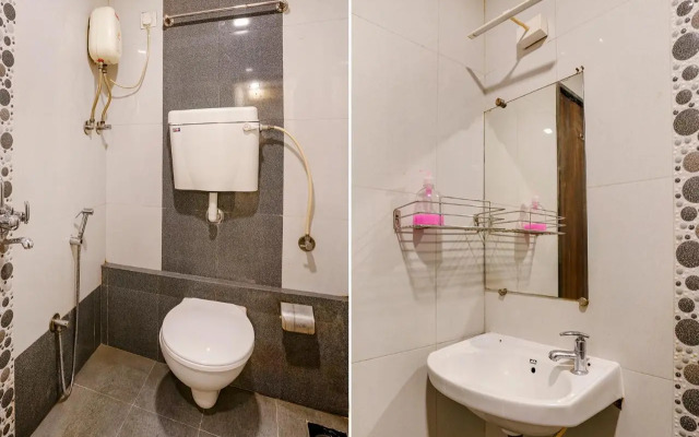 OYO 1166 Hotel Accore Inn