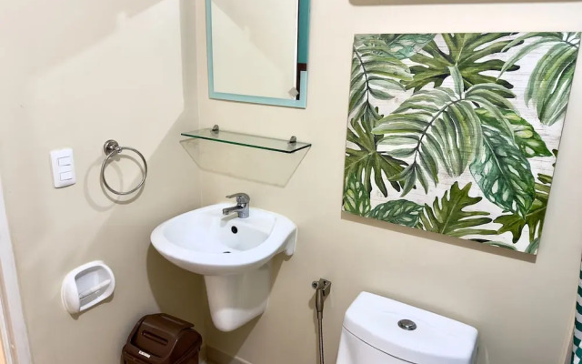 Blue Pool View 2Bedroom Avida33