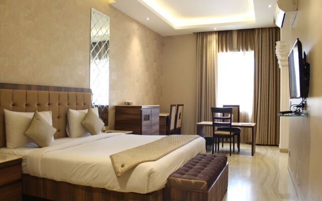 Royal Residence Iffco Chowk