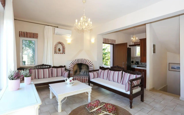 Listaros Luxurios Country Villas