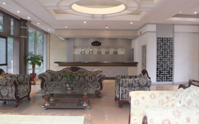 Fuyida Chengbi Holiday Inn