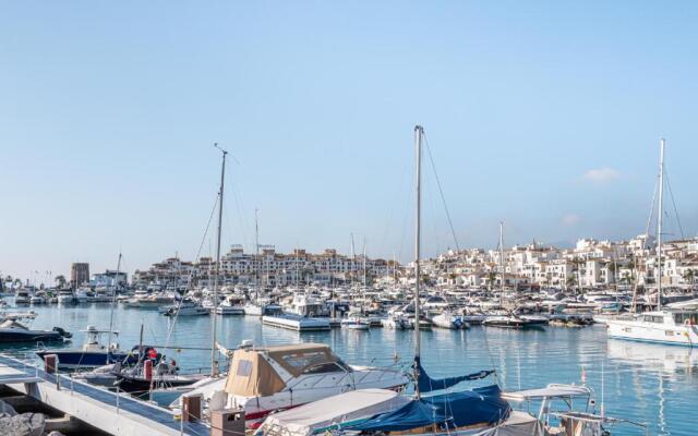 Beautiful 2 bed Apt with amazing views - RDR203