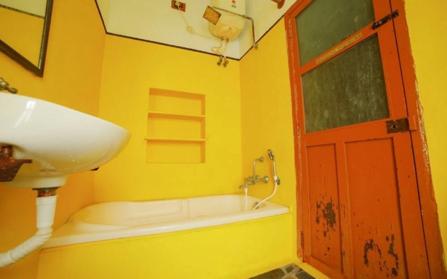 Sai White Villa