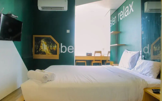 Compact and Artsy Studio Cinere Bellevue Apartment
