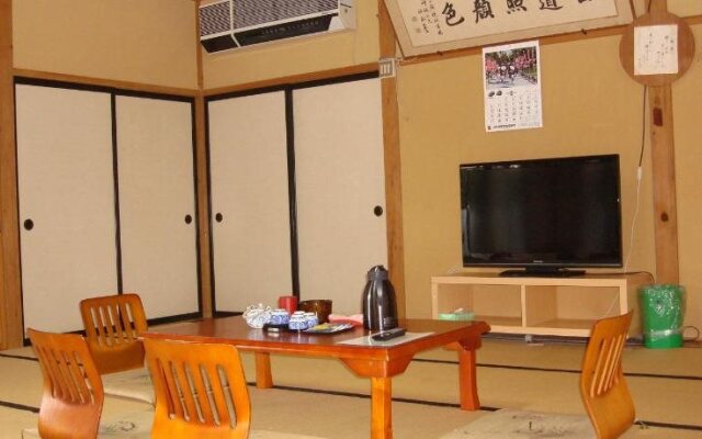 Shukubo Kanbayashi Katsukane