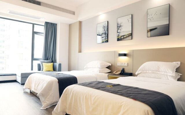 Heqi Hotel