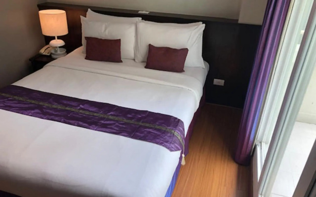 Sawasdee Hotel @ Sukhumvit Soi 8